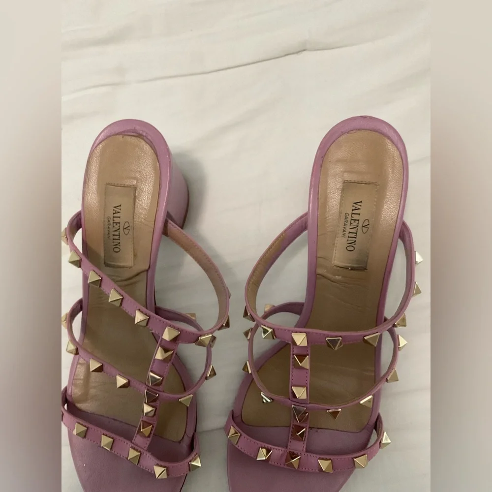 Valentino Lavender Sandals with Gold Studs - Picture 2 of 11